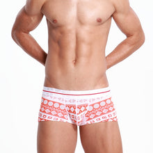 Load image into Gallery viewer, 2pcs/lot New SEOBEAN Men's boxer underwear Cotton breathable brand waist sexy U convex boxer free shipping